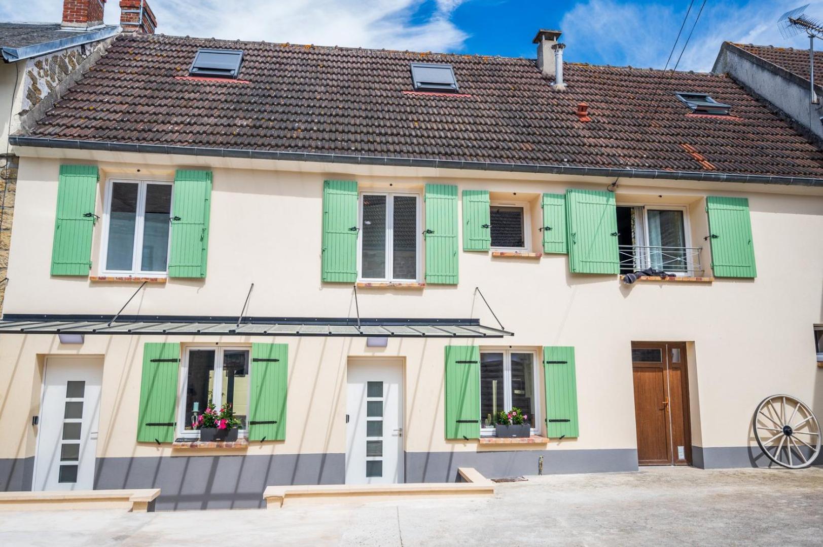 Les Cerisiers / Maison Pour 6 A Ferienhaus Cergy